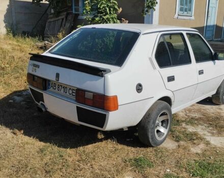 Белый Вольво 340, объемом двигателя 1.4 л и пробегом 100 тыс. км за 700 $, фото 1 на Automoto.ua