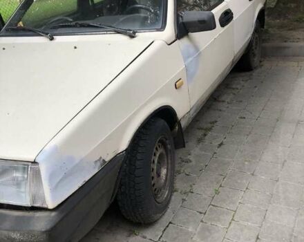 Белый Вольво 340, объемом двигателя 1.3 л и пробегом 100 тыс. км за 900 $, фото 1 на Automoto.ua