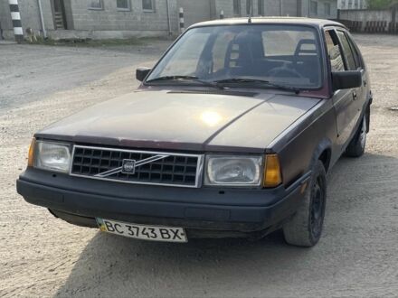 Вольво 340 1987 в Бориславе на Automoto.ua Красный Вольво 340, объемом двигателя 1.4 л и пробегом 305 тыс. км за 699 $, фото 1 на Automoto.ua