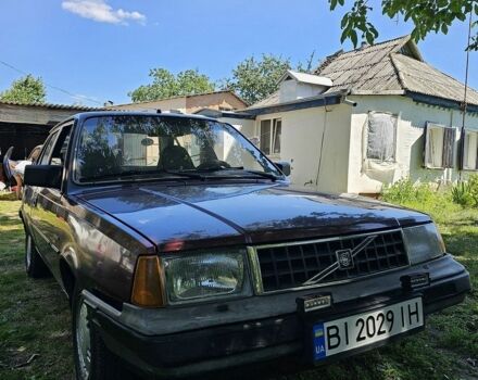 Червоний Вольво 340, об'ємом двигуна 1.7 л та пробігом 197 тис. км за 1197 $, фото 1 на Automoto.ua