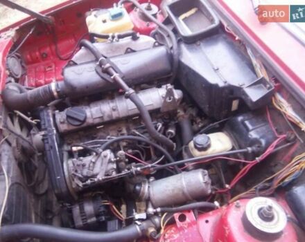 Вольво 340, объемом двигателя 1.6 л и пробегом 500 тыс. км за 600 $, фото 3 на Automoto.ua