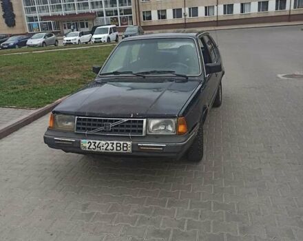 Вольво 340, объемом двигателя 1.7 л и пробегом 188 тыс. км за 900 $, фото 1 на Automoto.ua