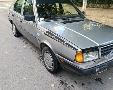 Сірий Вольво 340, об'ємом двигуна 1.4 л та пробігом 226 тис. км за 750 $, фото 1 на Automoto.ua