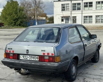 Сірий Вольво 340, об'ємом двигуна 1.6 л та пробігом 300 тис. км за 382 $, фото 4 на Automoto.ua