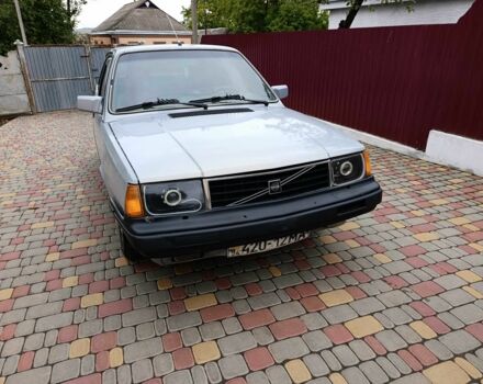 Серый Вольво 340, объемом двигателя 2 л и пробегом 240 тыс. км за 1000 $, фото 7 на Automoto.ua