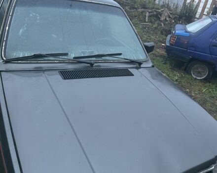 Серый Вольво 340, объемом двигателя 1.6 л и пробегом 200 тыс. км за 355 $, фото 1 на Automoto.ua