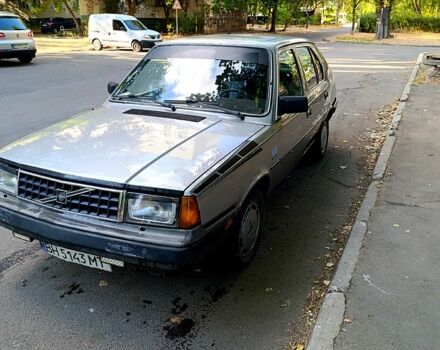 Серый Вольво 340, объемом двигателя 1.4 л и пробегом 226 тыс. км за 750 $, фото 1 на Automoto.ua