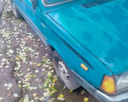 Синий Вольво 340, объемом двигателя 2 л и пробегом 250 тыс. км за 999 $, фото 3 на Automoto.ua