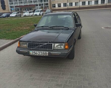 Синій Вольво 340, об'ємом двигуна 1.7 л та пробігом 188 тис. км за 900 $, фото 1 на Automoto.ua