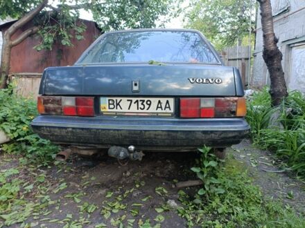 Вольво 340 1987 у Полтаві на Automoto.ua Синій Вольво 340, об'ємом двигуна 1.7 л та пробігом 250 тис. км за 389 $, фото 1 на Automoto.ua