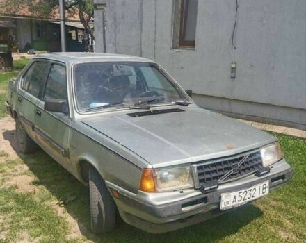 Зеленый Вольво 340, объемом двигателя 2 л и пробегом 156 тыс. км за 750 $, фото 1 на Automoto.ua
