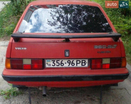 Червоний Вольво 360, об'ємом двигуна 2 л та пробігом 167 тис. км за 500 $, фото 4 на Automoto.ua