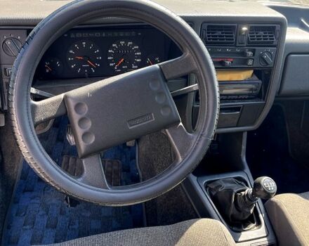 Серый Вольво 360, объемом двигателя 2 л и пробегом 232 тыс. км за 1100 $, фото 11 на Automoto.ua