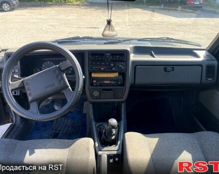 Серый Вольво 360, объемом двигателя 2 л и пробегом 232 тыс. км за 1100 $, фото 9 на Automoto.ua