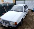 Білий Вольво 440, об'ємом двигуна 1.7 л та пробігом 482 тис. км за 1000 $, фото 1 на Automoto.ua