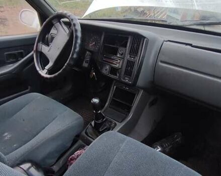 Белый Вольво 440, объемом двигателя 1.7 л и пробегом 395 тыс. км за 352 $, фото 17 на Automoto.ua