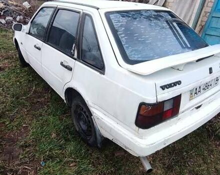 Белый Вольво 440, объемом двигателя 1.7 л и пробегом 395 тыс. км за 352 $, фото 8 на Automoto.ua