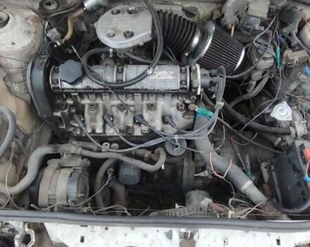 Белый Вольво 440, объемом двигателя 1.7 л и пробегом 395 тыс. км за 352 $, фото 2 на Automoto.ua