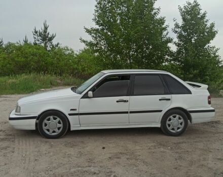 Білий Вольво 440, об'ємом двигуна 1.8 л та пробігом 266 тис. км за 1200 $, фото 3 на Automoto.ua