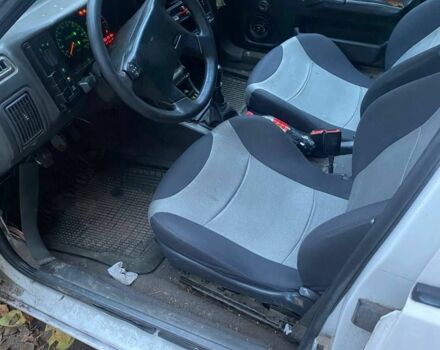 Белый Вольво 440, объемом двигателя 1.7 л и пробегом 3 тыс. км за 547 $, фото 3 на Automoto.ua