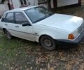 Белый Вольво 440, объемом двигателя 1.7 л и пробегом 250 тыс. км за 983 $, фото 1 на Automoto.ua