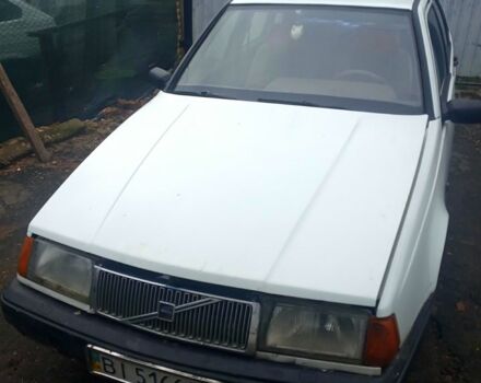 Белый Вольво 440, объемом двигателя 1.7 л и пробегом 0 тыс. км за 850 $, фото 1 на Automoto.ua