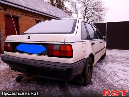 Вольво 440 1991 у Тернополі на Automoto.ua Білий Вольво 440, об'ємом двигуна 17 л та пробігом 300 тис. км за 1100 $, фото 1 на Automoto.ua