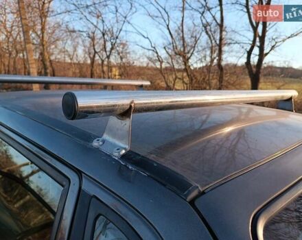 Чорний Вольво 440, об'ємом двигуна 1.7 л та пробігом 100 тис. км за 1999 $, фото 7 на Automoto.ua