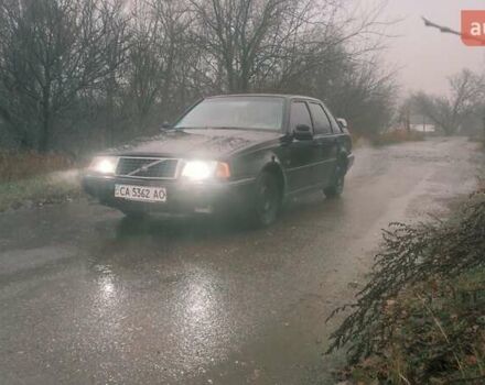 Черный Вольво 440, объемом двигателя 1.7 л и пробегом 200 тыс. км за 900 $, фото 1 на Automoto.ua