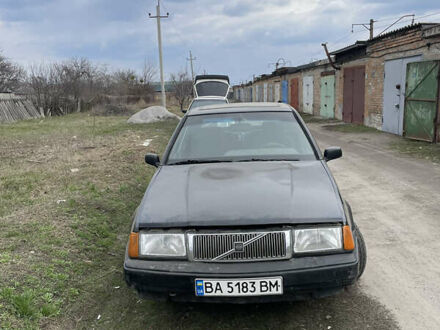 Чорний Вольво 440, об'ємом двигуна 1.7 л та пробігом 236 тис. км за 750 $, фото 1 на Automoto.ua