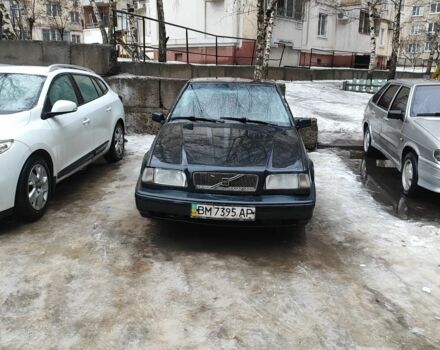 Черный Вольво 440, объемом двигателя 1.77 л и пробегом 320 тыс. км за 600 $, фото 1 на Automoto.ua