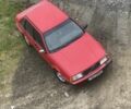 Красный Вольво 440, объемом двигателя 1.7 л и пробегом 450 тыс. км за 850 $, фото 1 на Automoto.ua