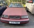 Красный Вольво 440, объемом двигателя 1.8 л и пробегом 325 тыс. км за 900 $, фото 4 на Automoto.ua