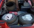 Красный Вольво 440, объемом двигателя 1.7 л и пробегом 165 тыс. км за 2985 $, фото 23 на Automoto.ua