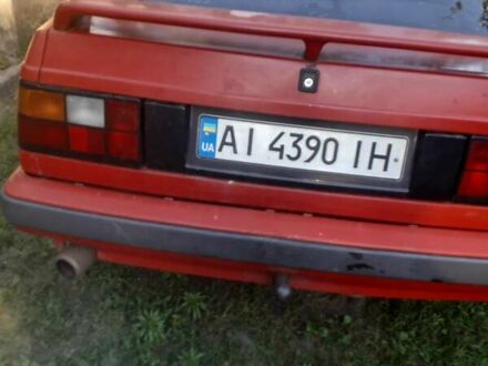 Вольво 440 1989 у Києві на Automoto.ua Червоний Вольво 440, об'ємом двигуна 1.7 л та пробігом 203 тис. км за 961 $, фото 1 на Automoto.ua