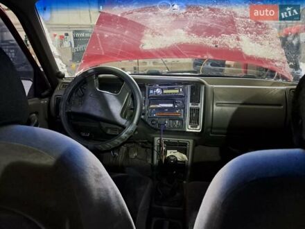 Червоний Вольво 440, об'ємом двигуна 1.72 л та пробігом 357 тис. км за 650 $, фото 1 на Automoto.ua