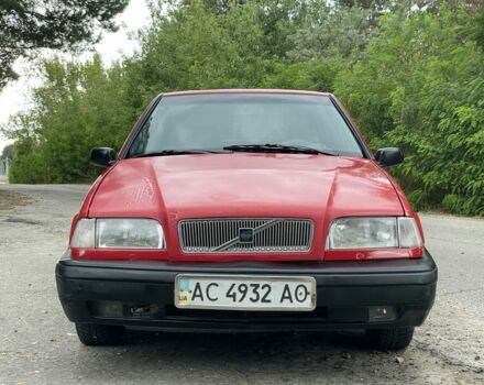 Червоний Вольво 440, об'ємом двигуна 1.9 л та пробігом 361 тис. км за 1600 $, фото 1 на Automoto.ua