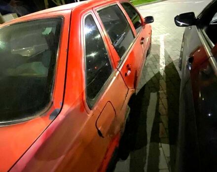Вольво 440, объемом двигателя 1.7 л и пробегом 0 тыс. км за 800 $, фото 2 на Automoto.ua
