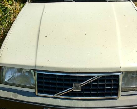 Вольво 440, объемом двигателя 1.7 л и пробегом 300 тыс. км за 720 $, фото 1 на Automoto.ua