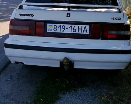 Вольво 440, объемом двигателя 1.8 л и пробегом 216 тыс. км за 1500 $, фото 1 на Automoto.ua