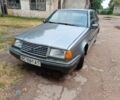 Серый Вольво 440, объемом двигателя 1.7 л и пробегом 300 тыс. км за 1000 $, фото 1 на Automoto.ua