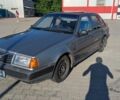 Серый Вольво 440, объемом двигателя 1.79 л и пробегом 154 тыс. км за 1300 $, фото 1 на Automoto.ua