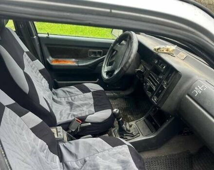 Серый Вольво 440, объемом двигателя 2 л и пробегом 290 тыс. км за 820 $, фото 3 на Automoto.ua