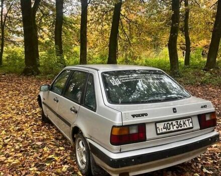 Серый Вольво 440, объемом двигателя 2 л и пробегом 290 тыс. км за 820 $, фото 1 на Automoto.ua