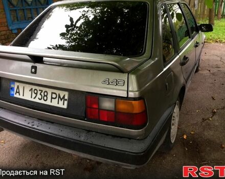 Серый Вольво 440, объемом двигателя 1.7 л и пробегом 442 тыс. км за 1300 $, фото 2 на Automoto.ua