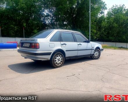 Сірий Вольво 440, об'ємом двигуна 2 л та пробігом 300 тис. км за 850 $, фото 2 на Automoto.ua