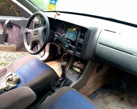 Серый Вольво 440, объемом двигателя 1.7 л и пробегом 0 тыс. км за 1630 $, фото 2 на Automoto.ua