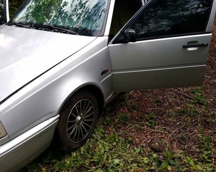 Серый Вольво 440, объемом двигателя 1.7 л и пробегом 0 тыс. км за 1630 $, фото 4 на Automoto.ua