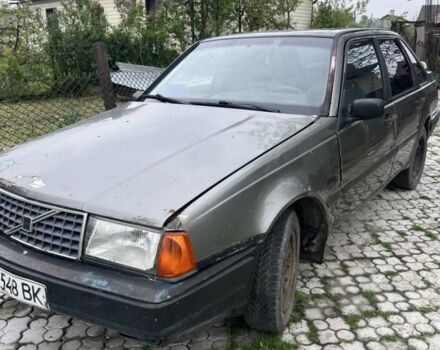 Серый Вольво 440, объемом двигателя 1.7 л и пробегом 180 тыс. км за 499 $, фото 1 на Automoto.ua