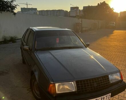 Сірий Вольво 440, об'ємом двигуна 1.7 л та пробігом 150 тис. км за 500 $, фото 1 на Automoto.ua